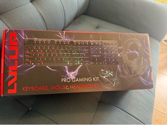 Gaming keyboard and mouse gamer