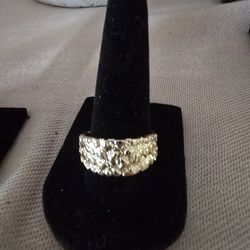 Anillo size 9 de oro laminado