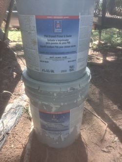 I have around 6-6 1/2 gallons of drywall primer, almost 5 gallons of killz oil based primer. Asking $250 for all obo