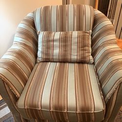 Comfortable Accent chair