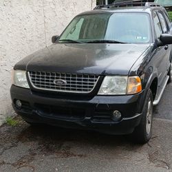 2005 Ford Explorer 