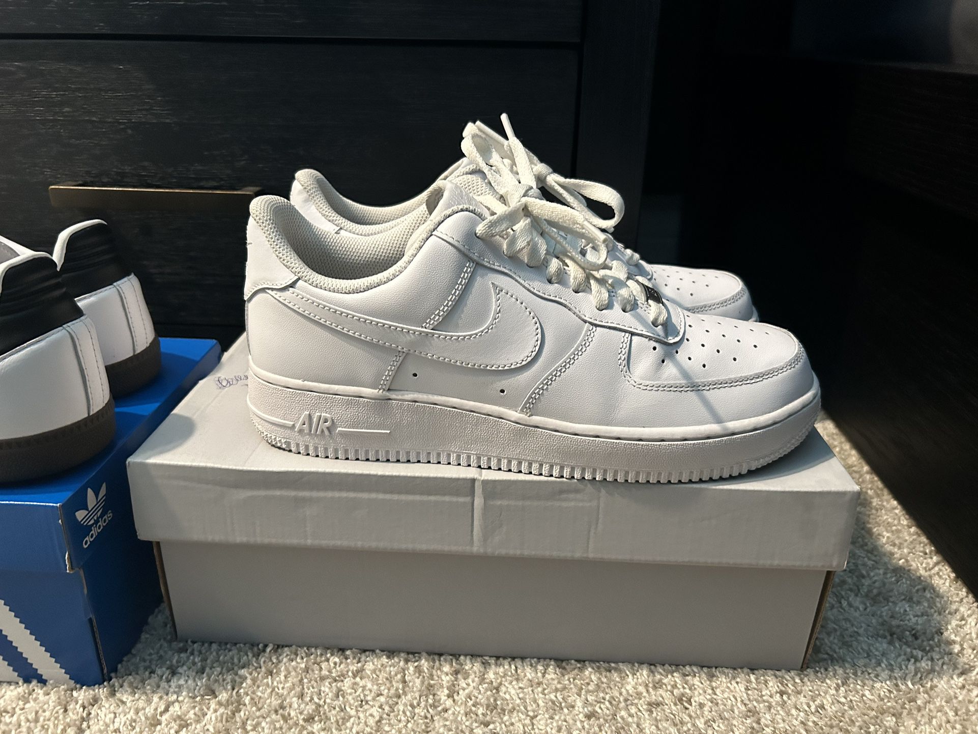 Air Force 1 Size 9 