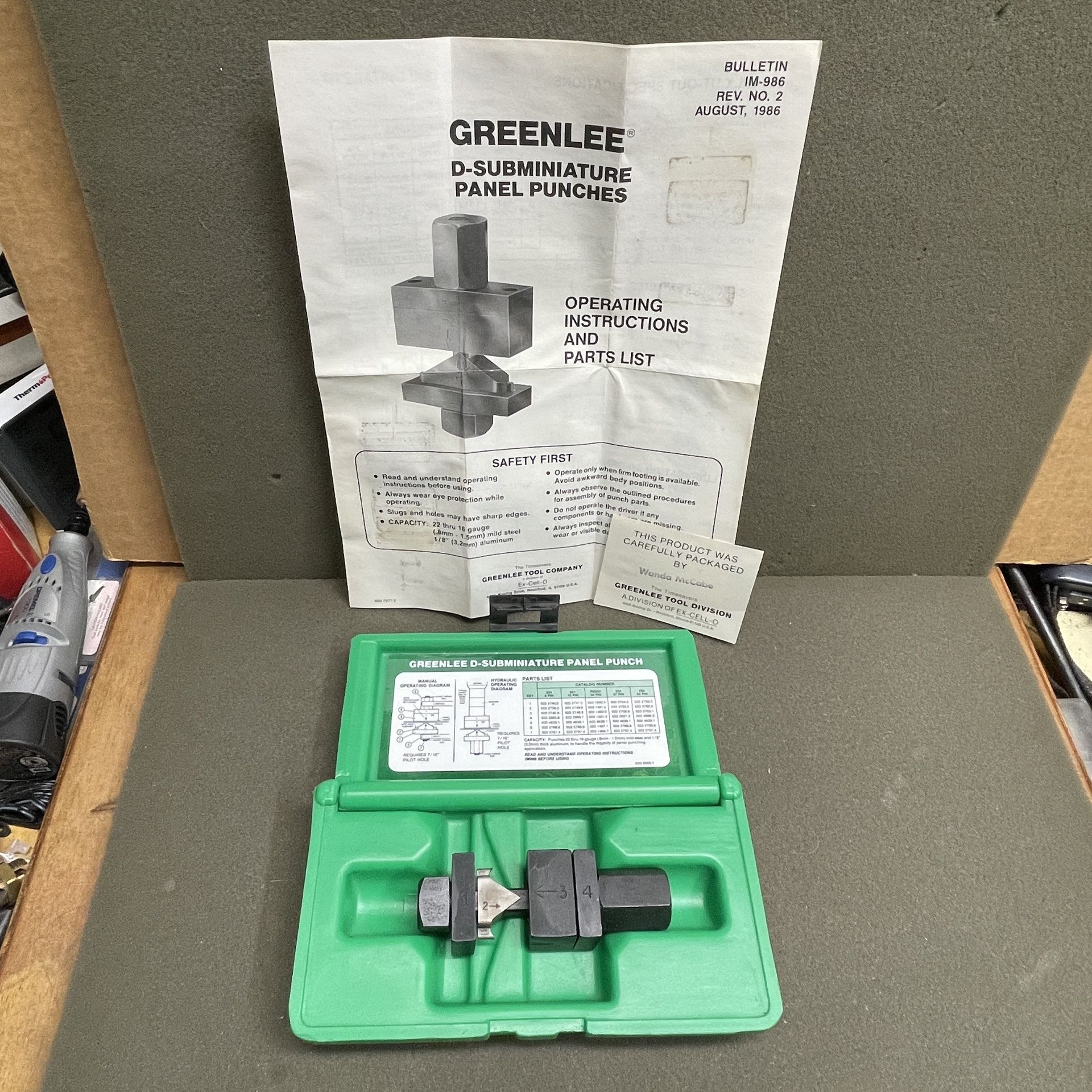 New) Greenlee 229 9 Pin D-Subminiature Panel Punch DB9 D-sub RS