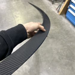 Tesla Model y Carbon Fiber Spoiler 