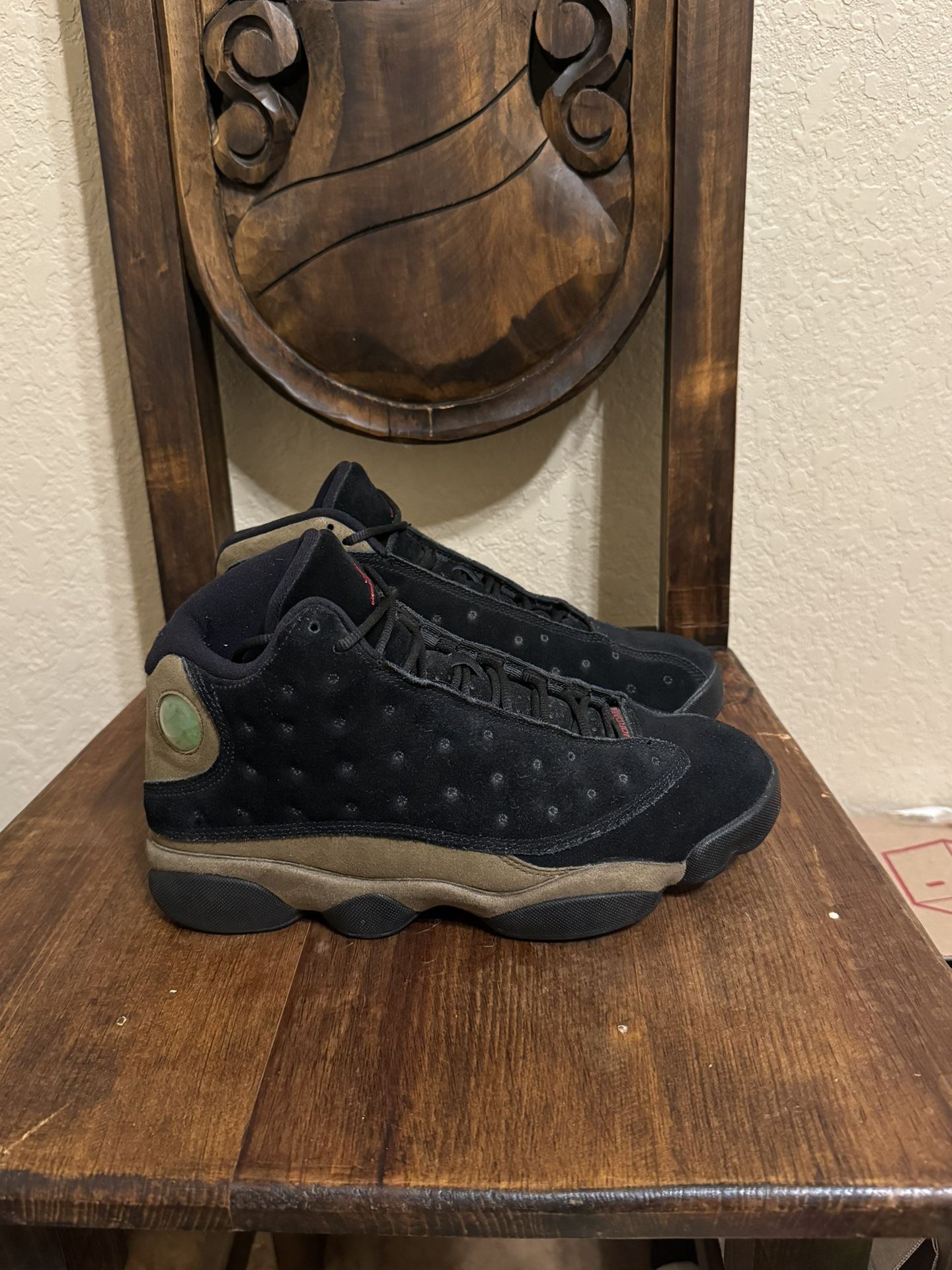 Air Jordan Retro 13 Olive Men’s Size 8.5 Jordans Sneakers Retros Shoes