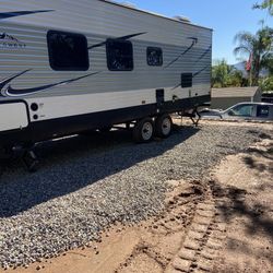 2020 East to West Della Terra