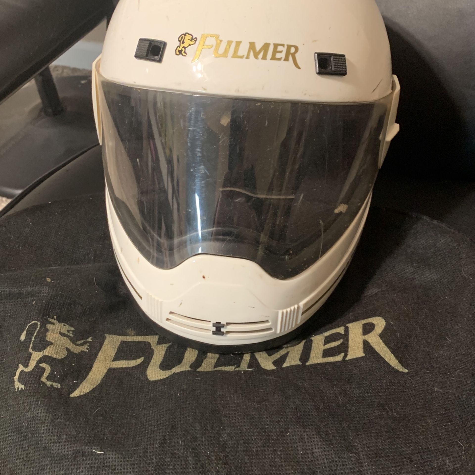 Fulmer Helmet Snell.