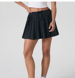 Vuori size large sold out online