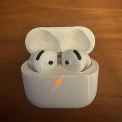 AirPods 4 