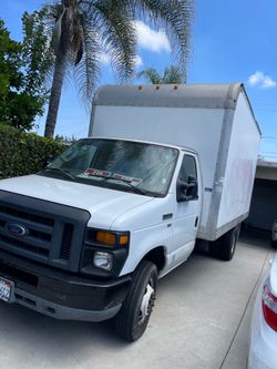Ford box truck