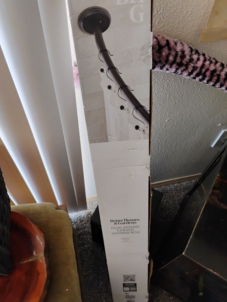 Curved Shower Currtain Ros