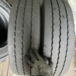 215/75/17.5 Hankook