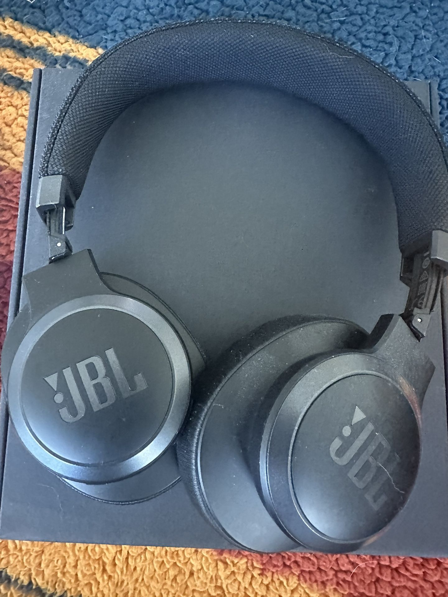 JBL Live 660NC Wireless Headphones