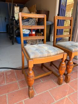 Solid wood expandable table