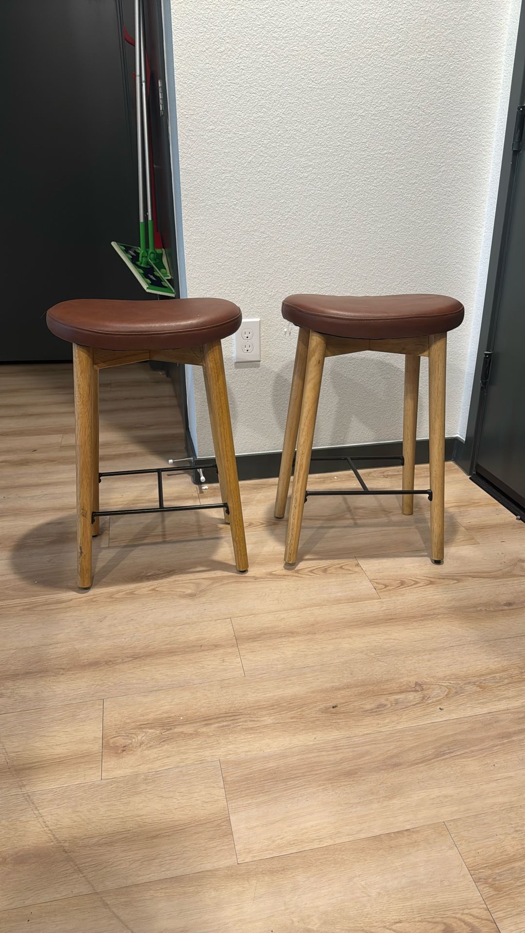 Two Counter/ Table Seats