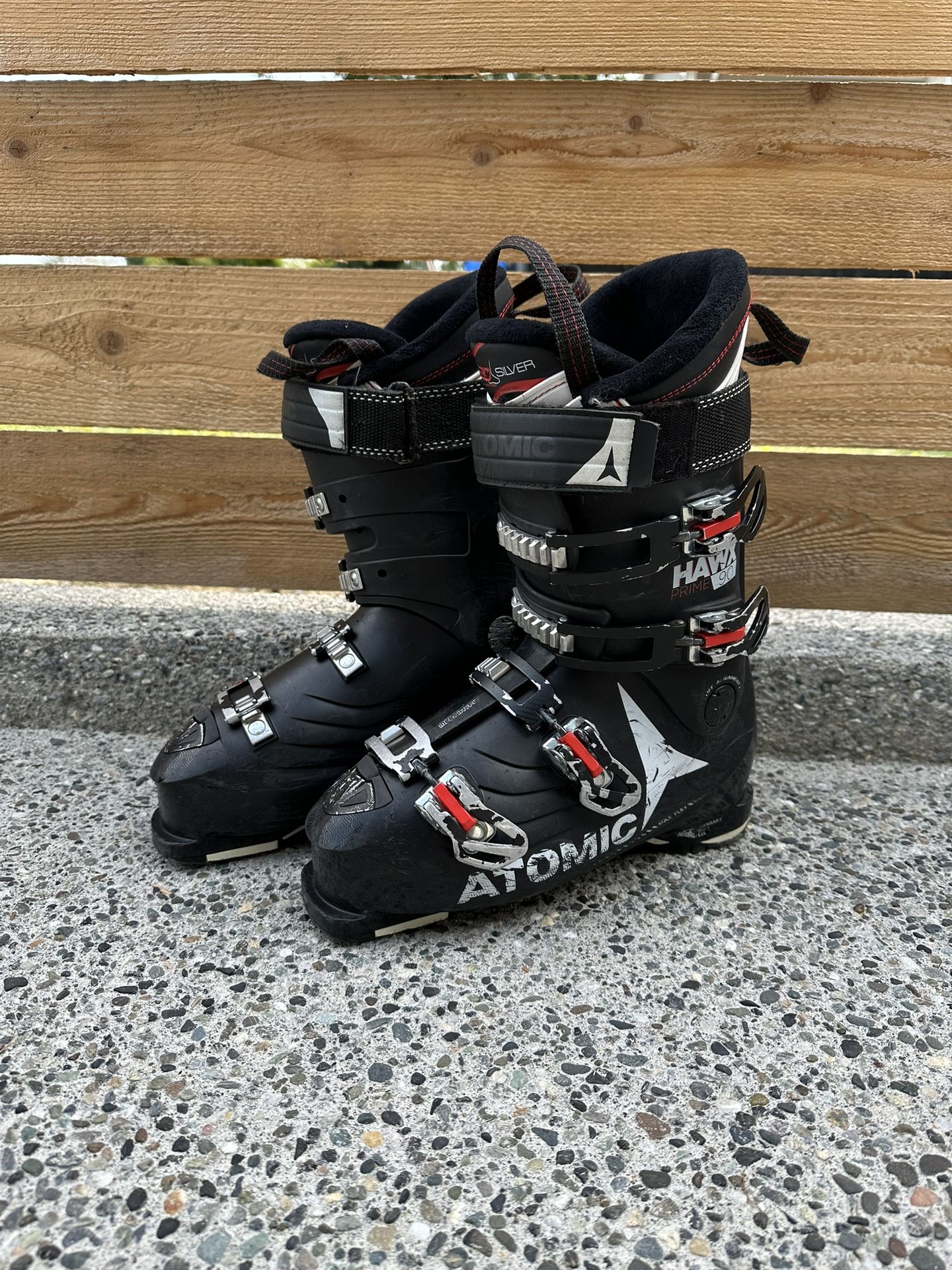 Ski Boots Size 27.0 27.5
