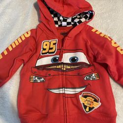 Lightning McQueen Sweater Plus Blanket 