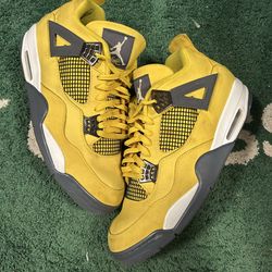 Jordan 4 Lightning