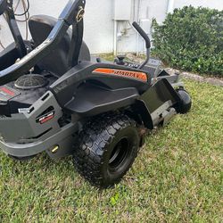 Máquina Profesional De Cortar Grama 