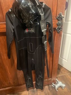 Darth Vader size large in kids Darth Vader size large kids