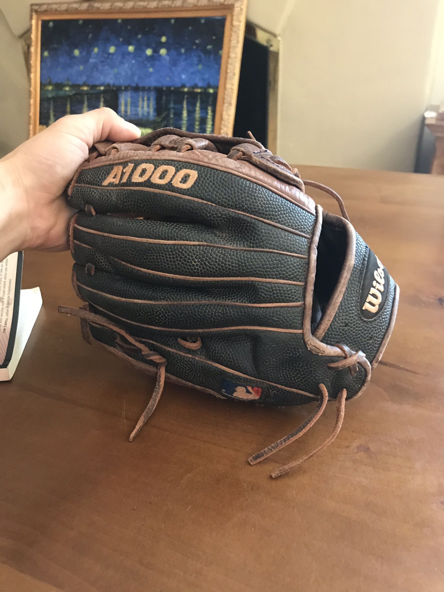 Wilson A1000 baseball glove 11.5”