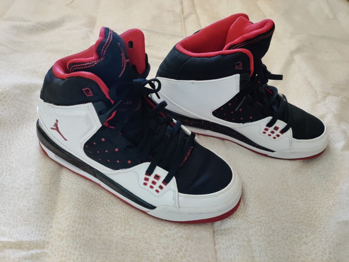 Vintage Rare to find NIKE AIR JORDAN SC 1 538698 102 Boys...