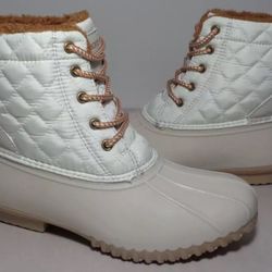 Sporto Size 10 M / ANDIE / Ivory / Lined / Duck Boots / New Women's Shoes