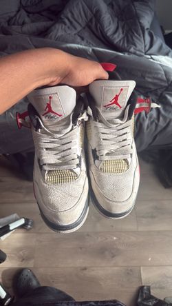 Jordan 4