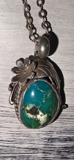 Sterling Silver Turquoise Necklace