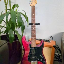 Fender Special Edition Player Stratocaster HSS Candy Red Burst Solid Body Electric Guitar