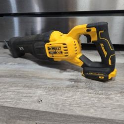 DEWALT 20V BRUSHLESS RECIPROCATING SAW MOD#DCS384 TOOL ONLY