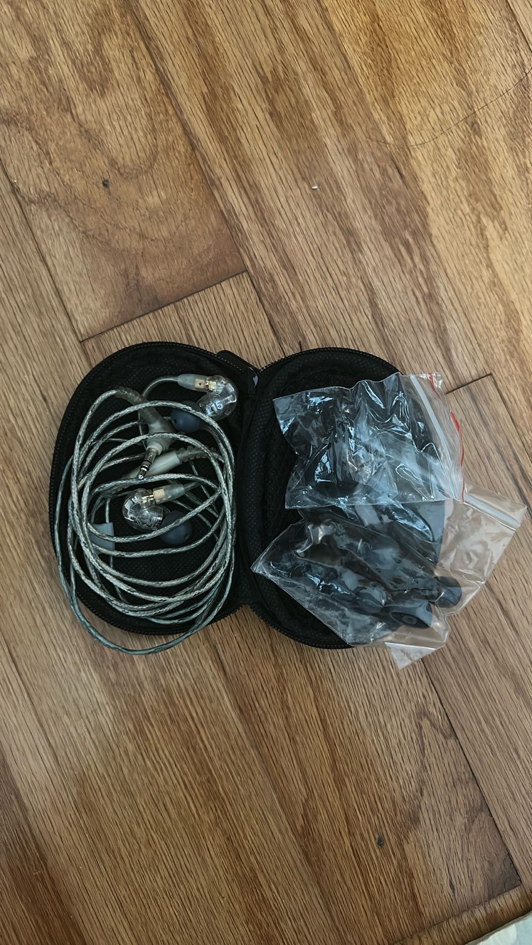 Shure SE215 PRO Wired Earbuds