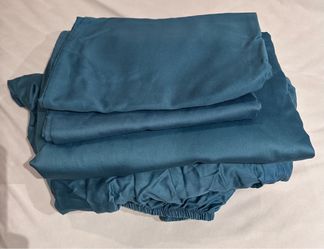 Twin sheets