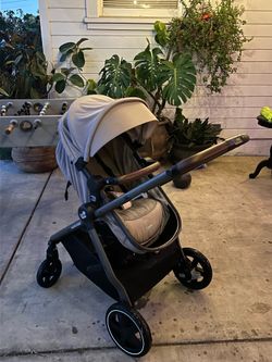 Maxi cosí stroller/bassinet