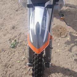 Dirt Bike 200 CC 