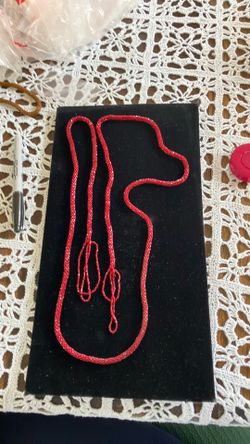 Vtg dark red seed bead flapper necklace