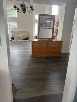Dresser