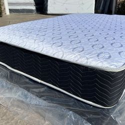 Queen Orthopedic Deluxe Collection Mattress!!