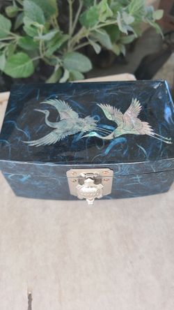 Mother of Pearl Inlay Korean Jewelry Box Lacquered Turtle Clasp Jagae New