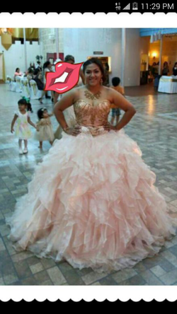 Peach Organza Quinceanera Dress, Size 16
