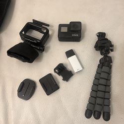GoPro Hero 4 Bundle 