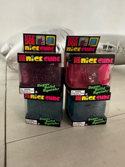 Needoh Cubes