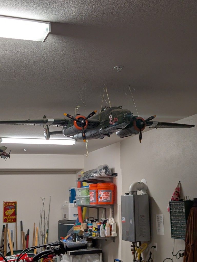 B25 RC Model
