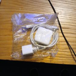 IPhone Charger With 2 Wall Plugs