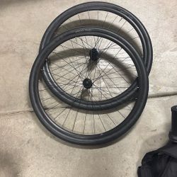 2020 Trek Checkpoint Gravel Bike Wheelset