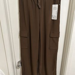 New Brown Women’s Cargo Pants Size  XL