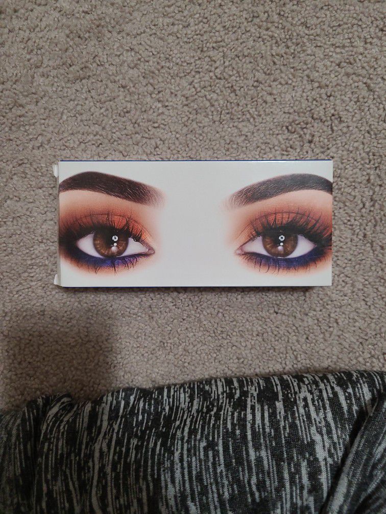 Kylie Jenner Eyeshadow Pallete