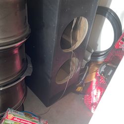 Custom Subwoofer Box 2 12s