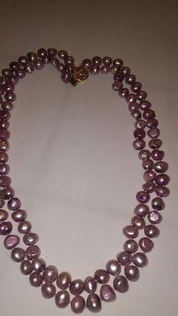 19 1/2 Double Pink Preal freshwater neclease nested gf. Pusher