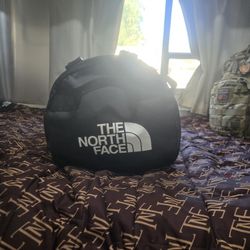 The North Face 75 Liter Back Pack/ Duffle Bag Water Proof 